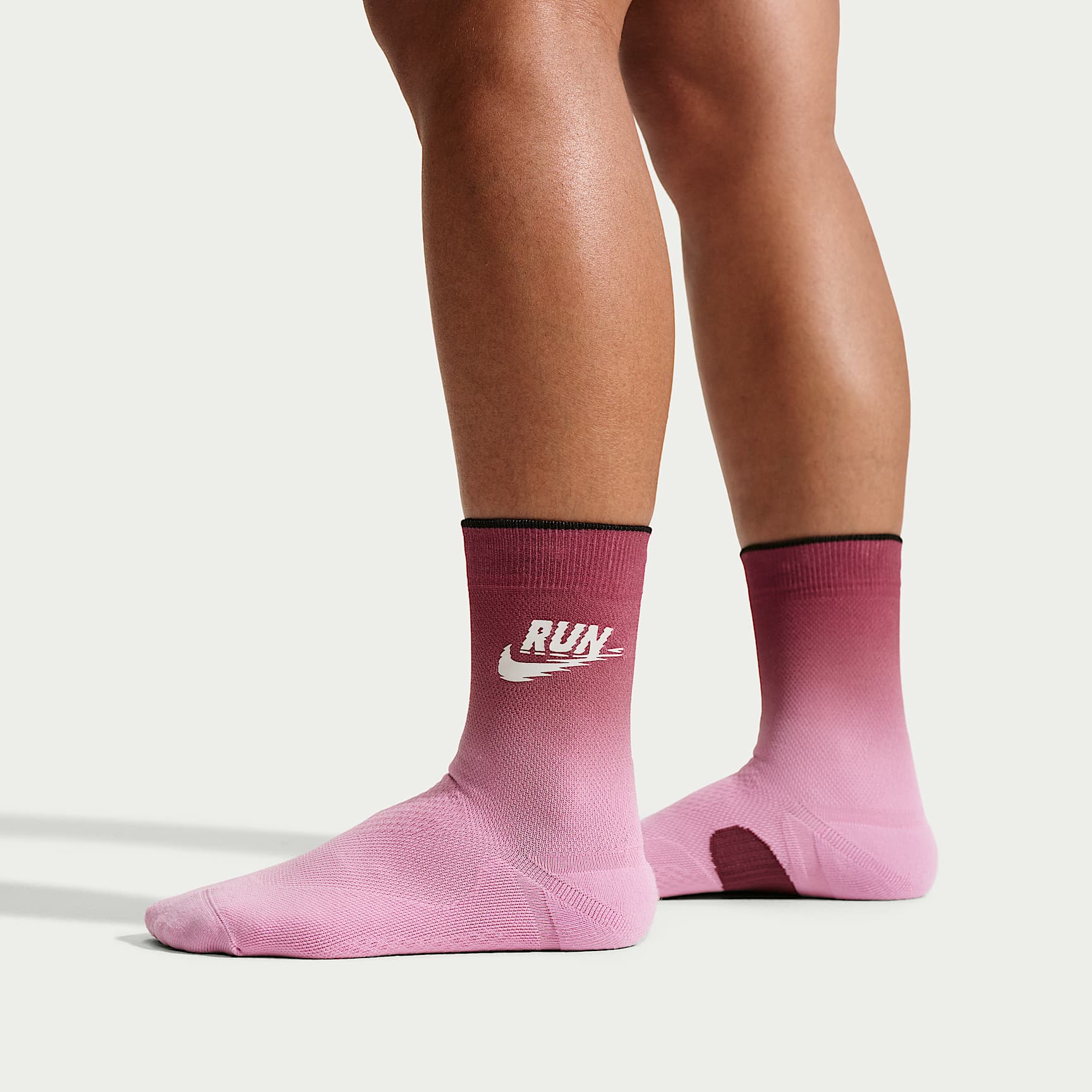 Nike Run Midweight Running Crew Socks (1 Pair). Nike.com